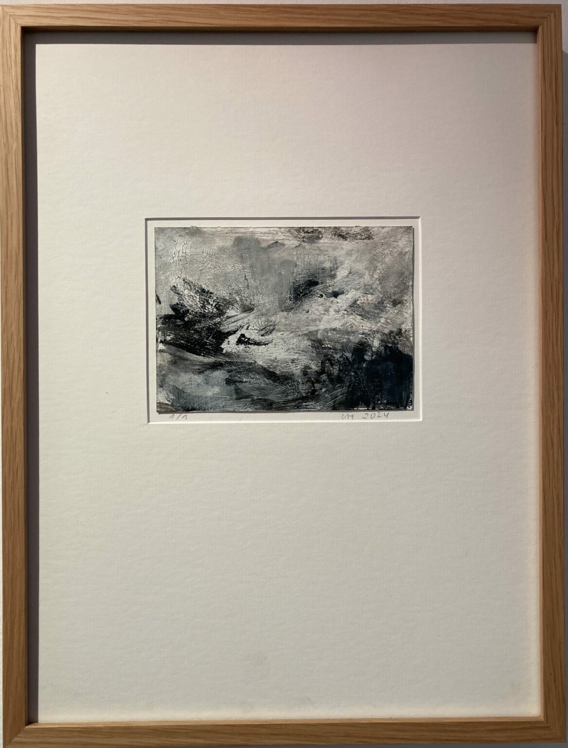 Vera Herzogenrath, o.T. 2026, Monotyphie auf Papier, 30 x 40 cm mit Rahmen